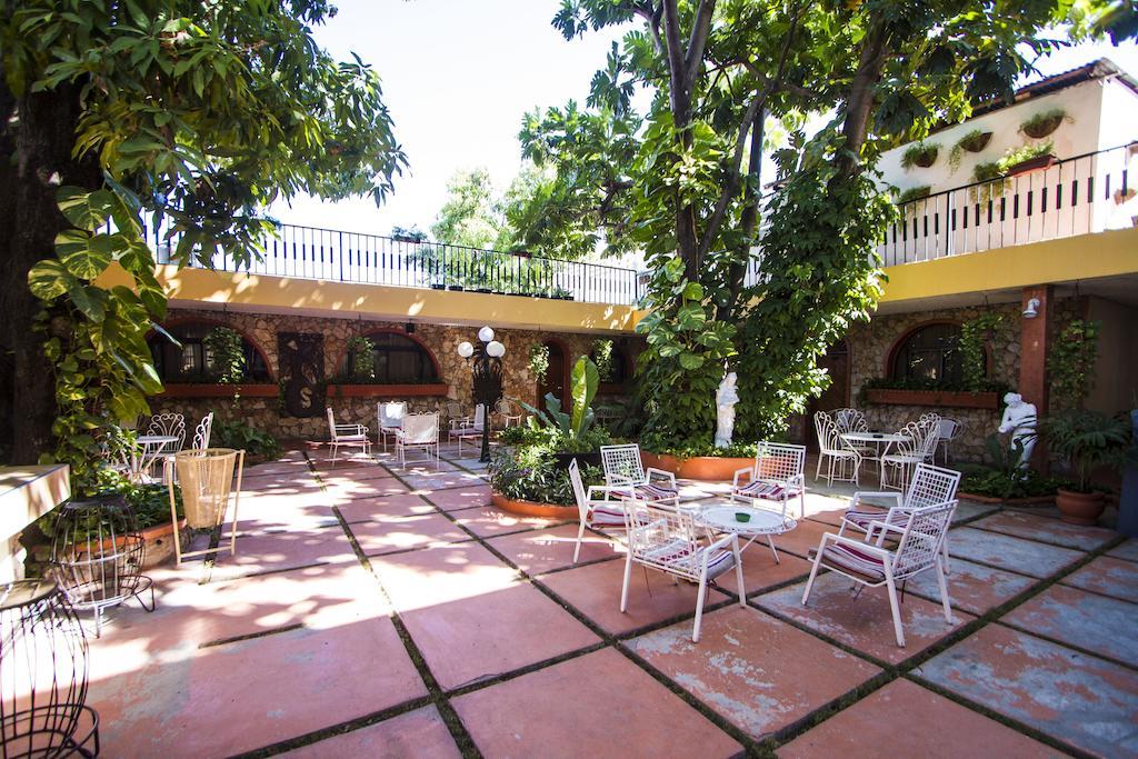 Ideal Villa Hotel Port-au-Prince Bagian luar foto